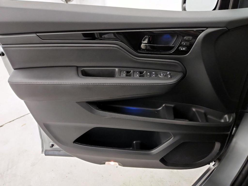 used 2025 Honda Odyssey car, priced at $47,998