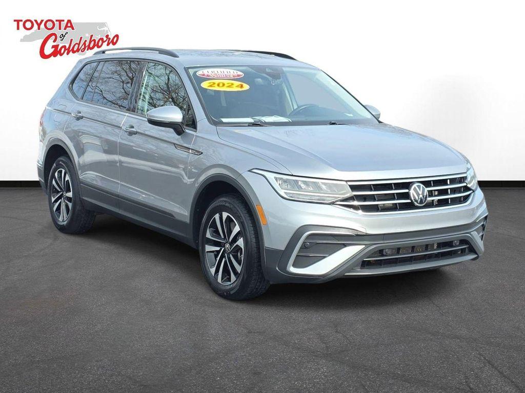 used 2024 Volkswagen Tiguan car, priced at $20,789