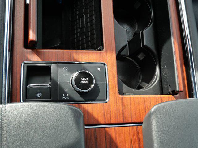 used 2023 Lincoln Navigator car, priced at $67,499