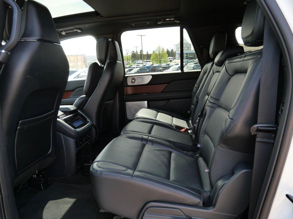 used 2024 Lincoln Navigator car, priced at $67,799