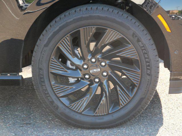 used 2025 Lincoln Navigator car, priced at $89,999