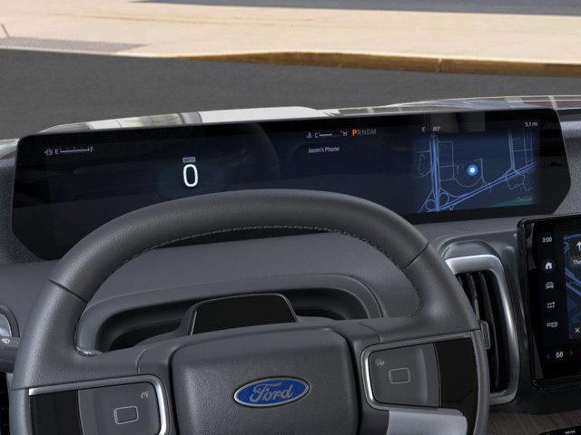 new 2025 Ford Expedition car, priced at $90,970