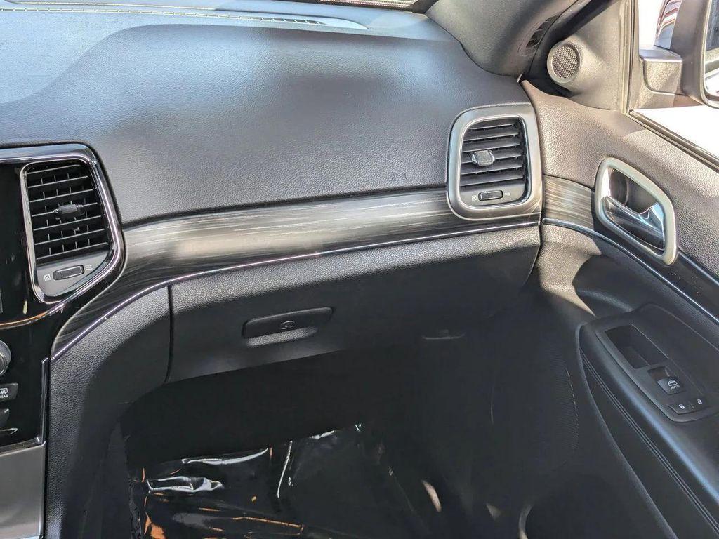 used 2020 Jeep Grand Cherokee car, priced at $16,507