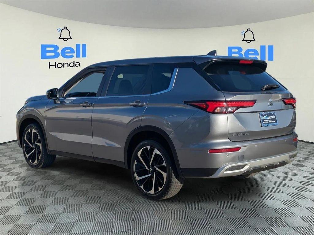 used 2024 Mitsubishi Outlander car, priced at $18,995