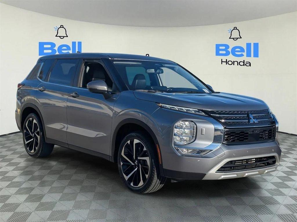 used 2024 Mitsubishi Outlander car, priced at $18,995