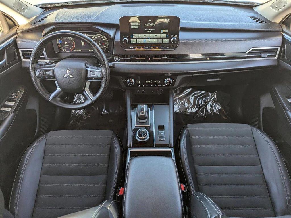 used 2024 Mitsubishi Outlander car, priced at $18,995