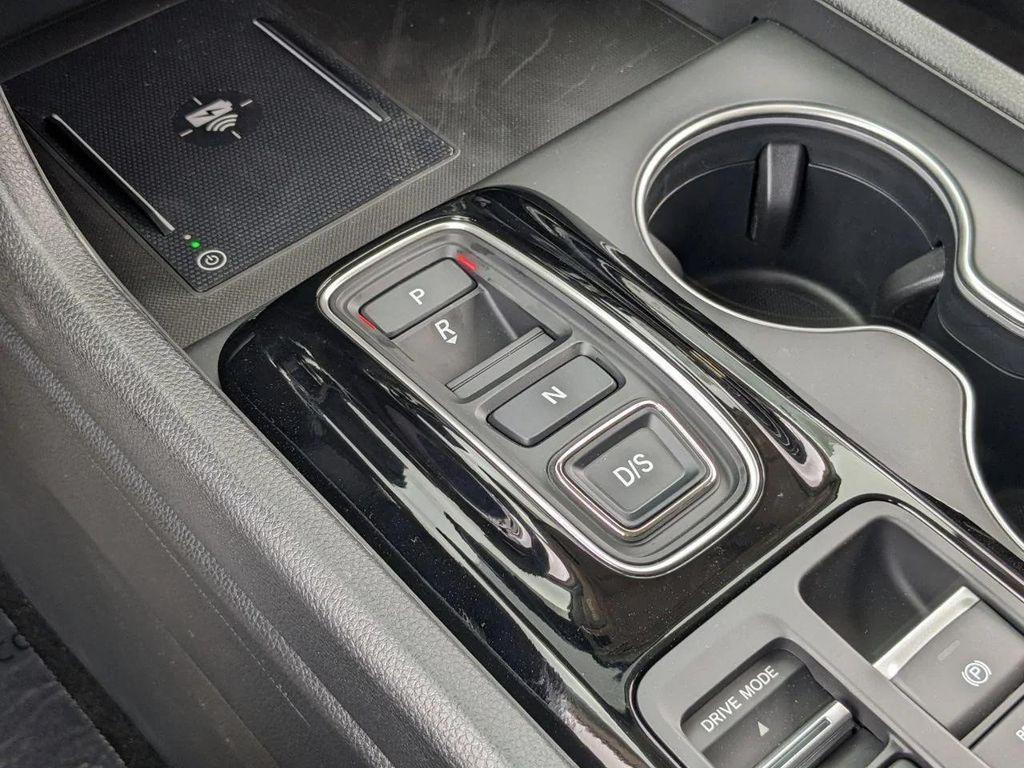 new 2025 Honda Pilot car, priced at $46,203