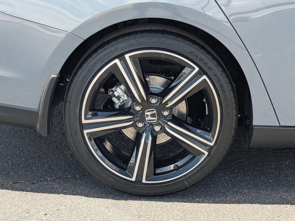 new 2026 Honda Accord Hybrid car, priced at $34,155