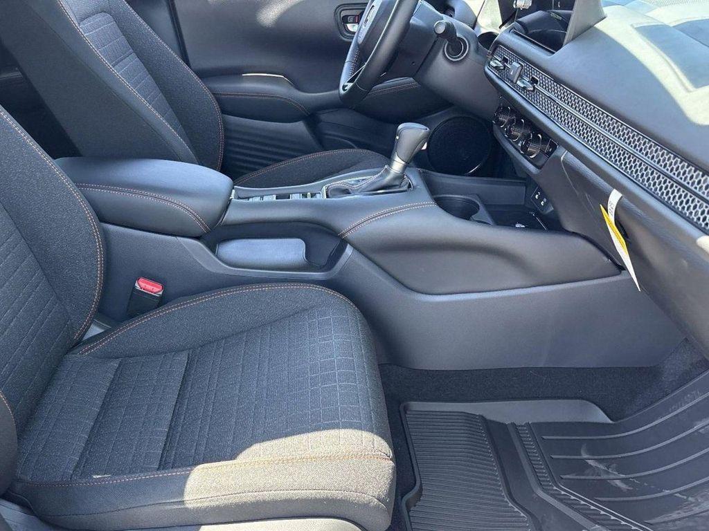 new 2027 Honda HR-V car, priced at $30,305