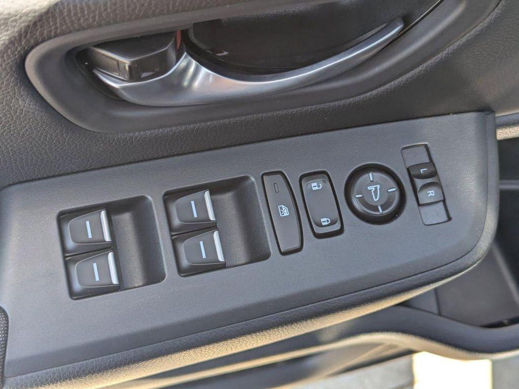 new 2026 Honda Pilot car, priced at $44,557