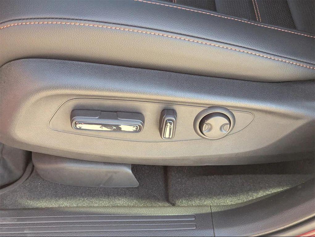 new 2026 Honda CR-V Hybrid car, priced at $38,905