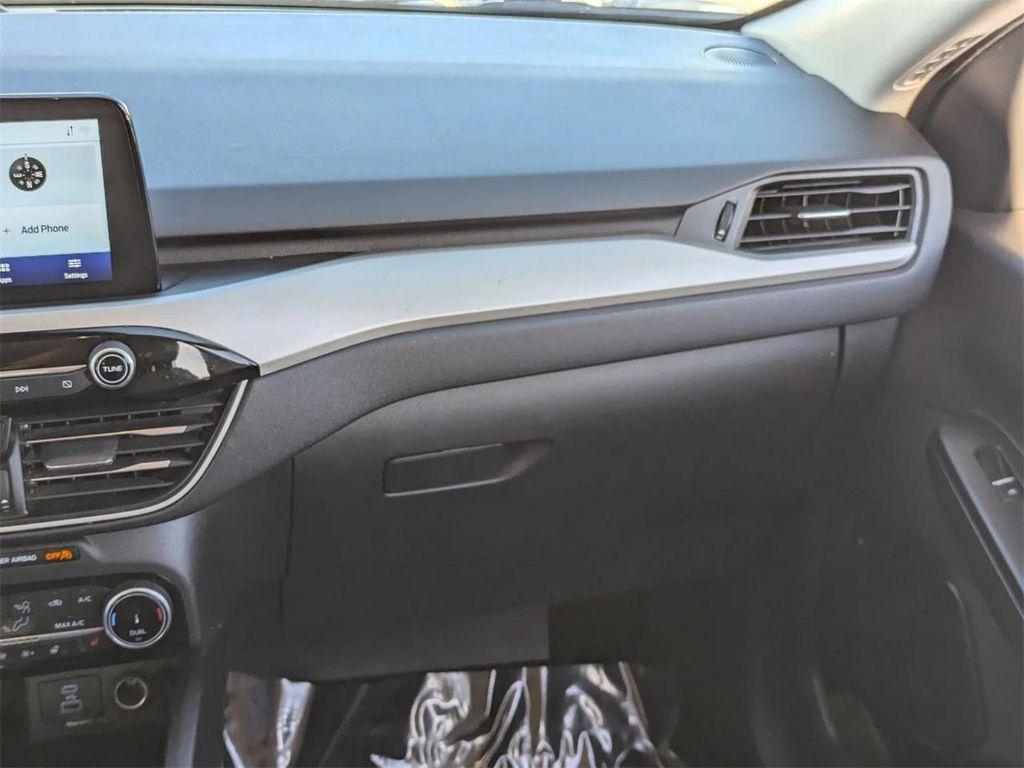 used 2022 Ford Escape car, priced at $15,724