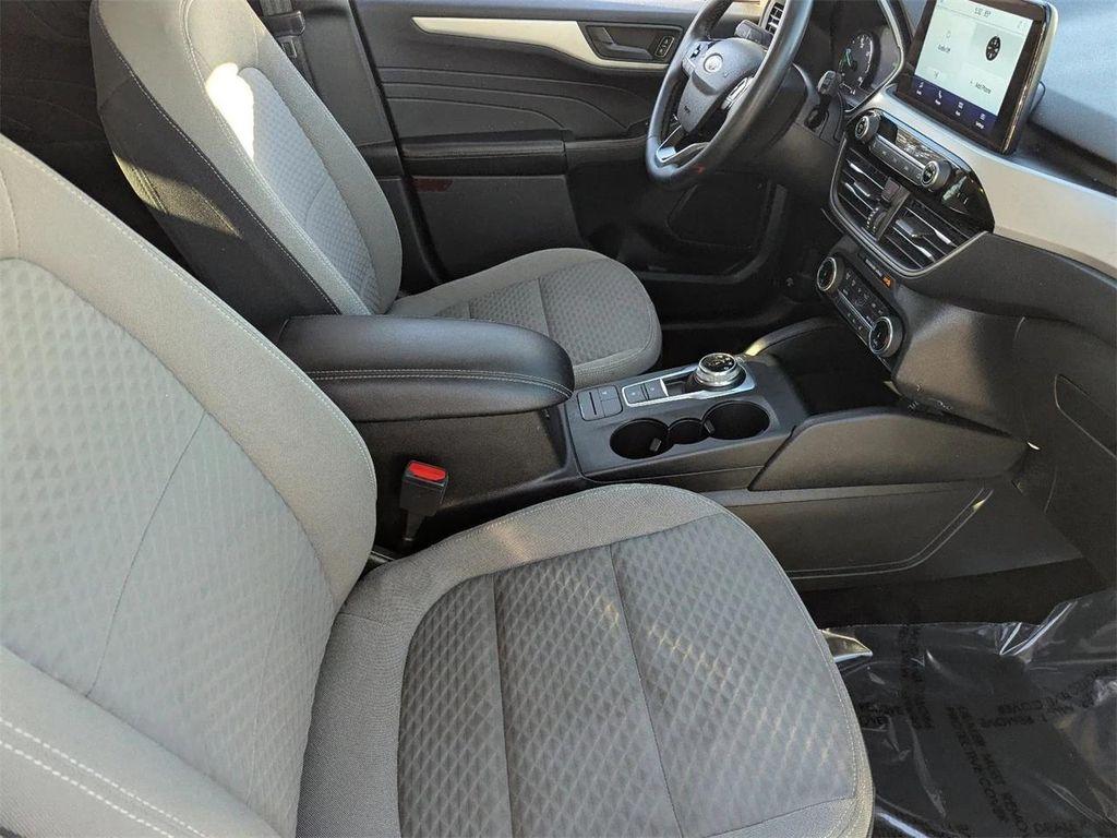 used 2022 Ford Escape car, priced at $15,724