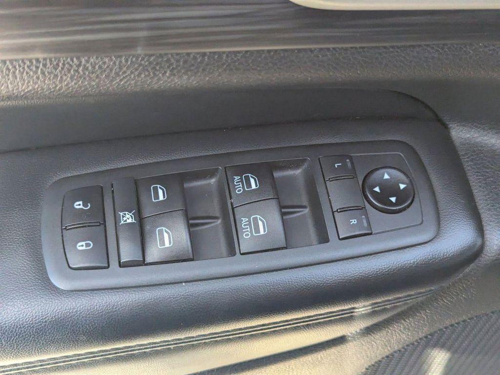 used 2020 Jeep Grand Cherokee car, priced at $20,817