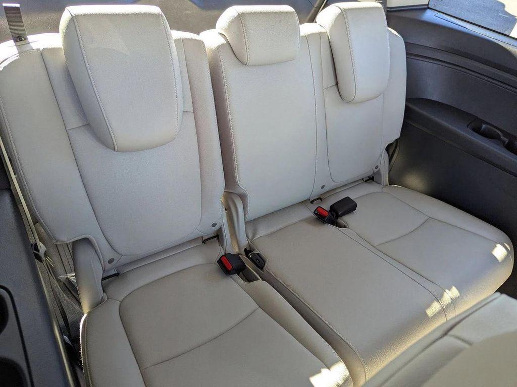 new 2026 Honda Odyssey car, priced at $43,512