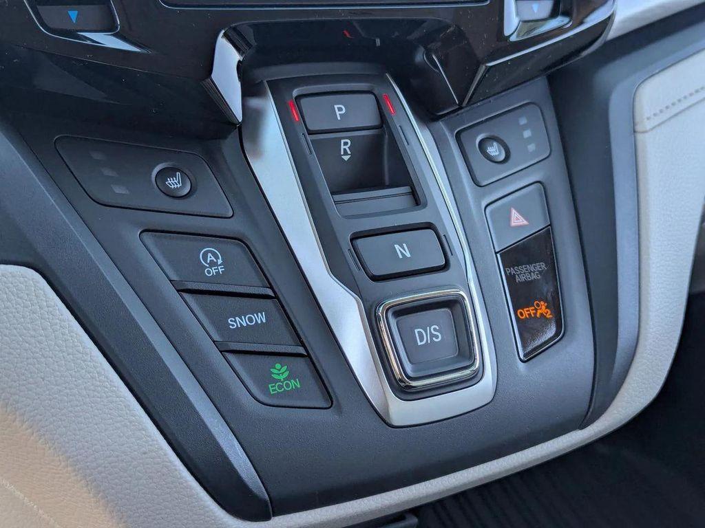 new 2026 Honda Odyssey car, priced at $43,512