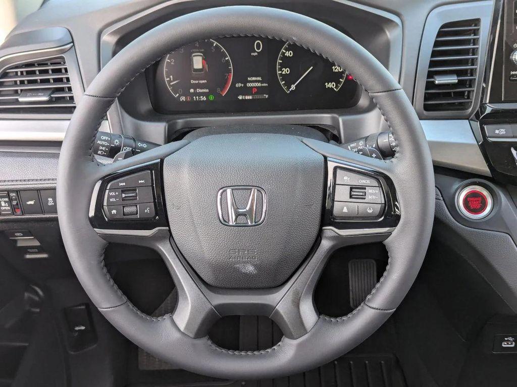 new 2026 Honda Odyssey car, priced at $43,512