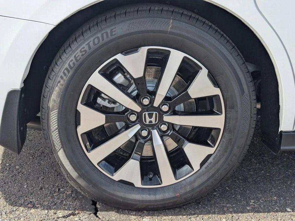 new 2026 Honda Odyssey car, priced at $43,512