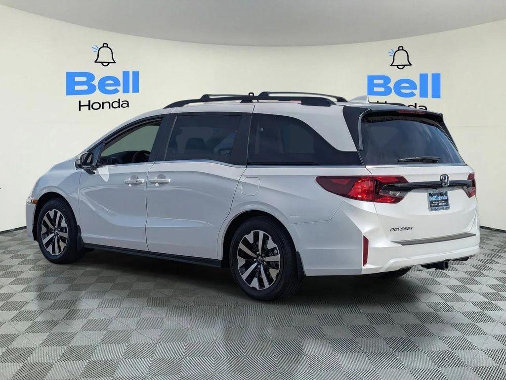 new 2026 Honda Odyssey car, priced at $43,512