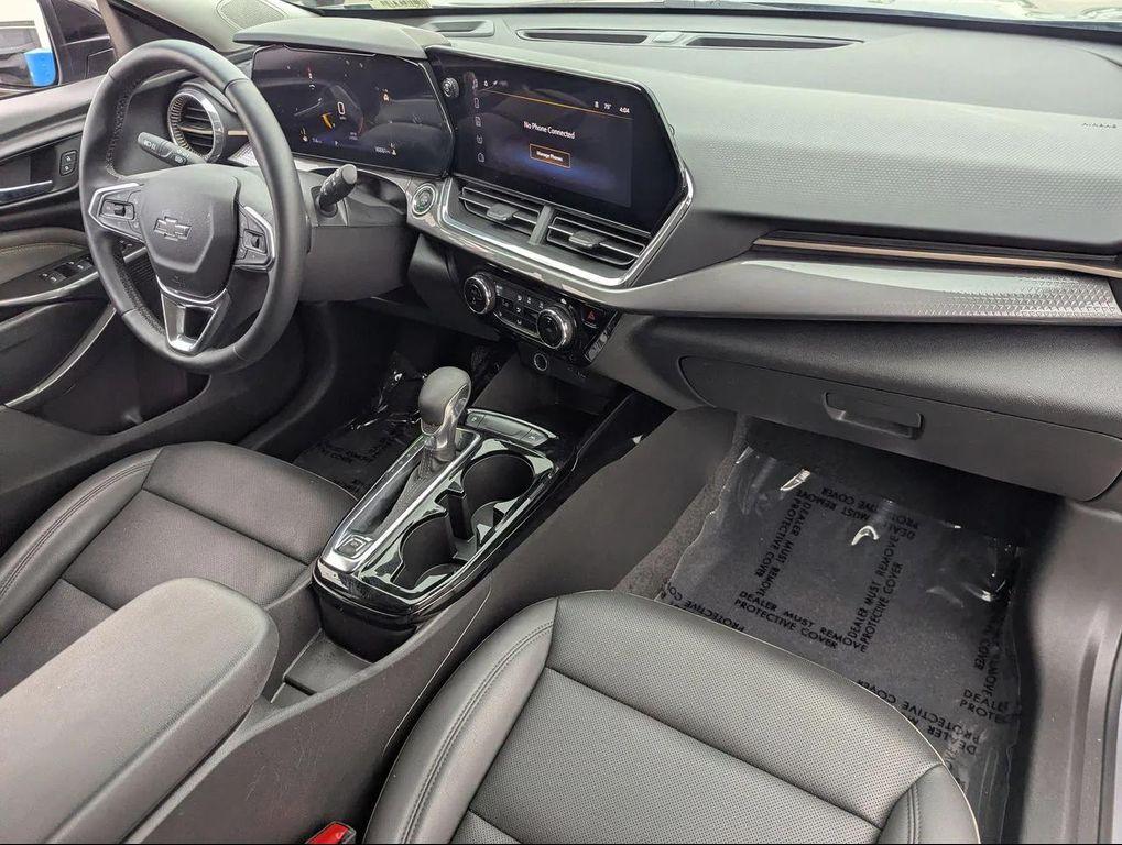 used 2025 Chevrolet Trax car, priced at $21,586