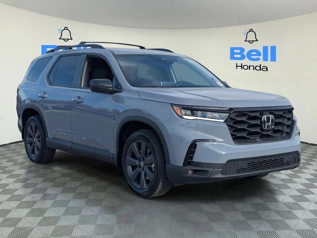 new 2025 Honda Pilot car, priced at $42,637
