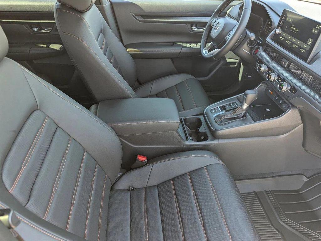 new 2026 Honda CR-V Hybrid car, priced at $38,960