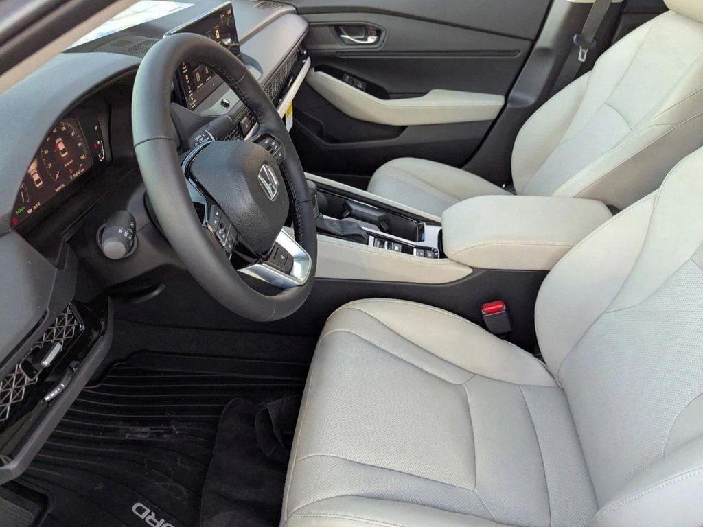 new 2025 Honda Accord Hybrid car, priced at $38,462
