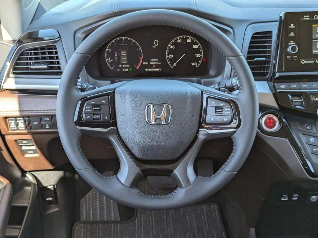new 2026 Honda Odyssey car, priced at $46,198