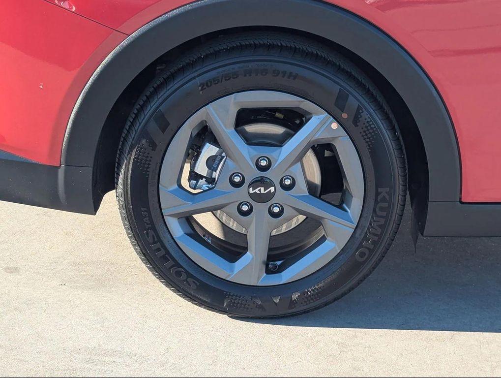 used 2025 Kia K4 car, priced at $19,069