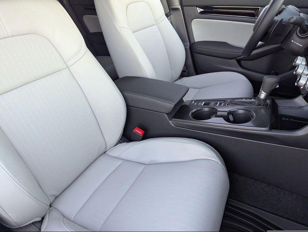 new 2026 Honda Civic Hybrid car, priced at $33,362
