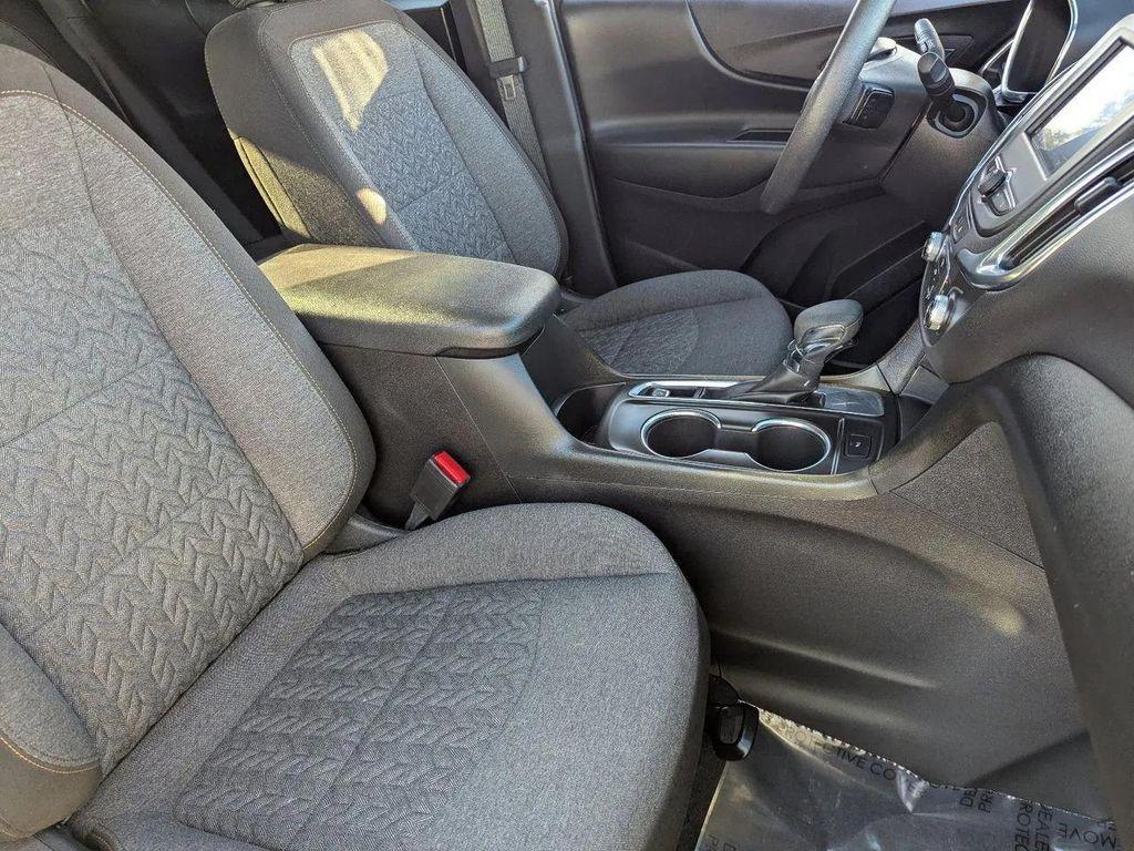 used 2024 Chevrolet Equinox car, priced at $15,995