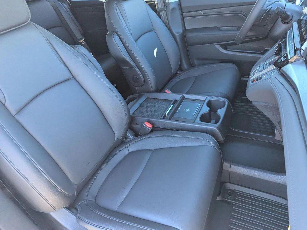 new 2026 Honda Odyssey car, priced at $42,465