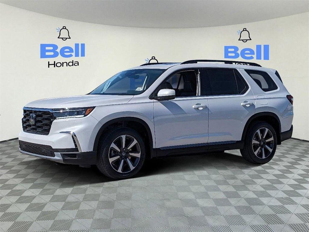 new 2025 Honda Pilot car, priced at $51,137