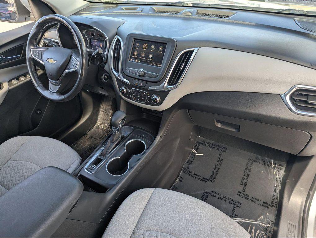used 2022 Chevrolet Equinox car, priced at $16,350