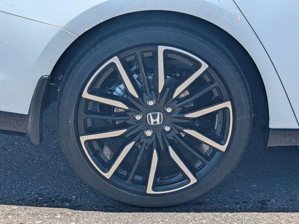new 2026 Honda Accord Hybrid car, priced at $38,644