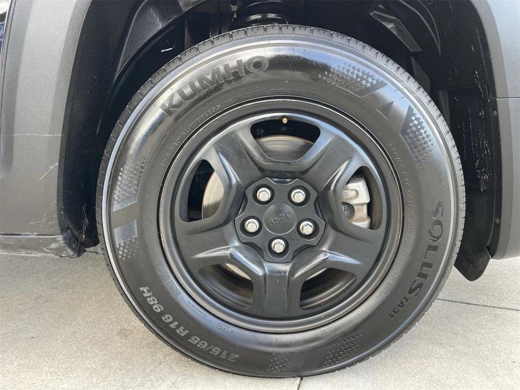 used 2020 Jeep Renegade car, priced at $10,685