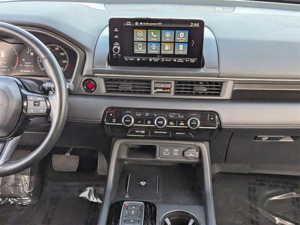 used 2023 Honda Pilot car, priced at $35,963