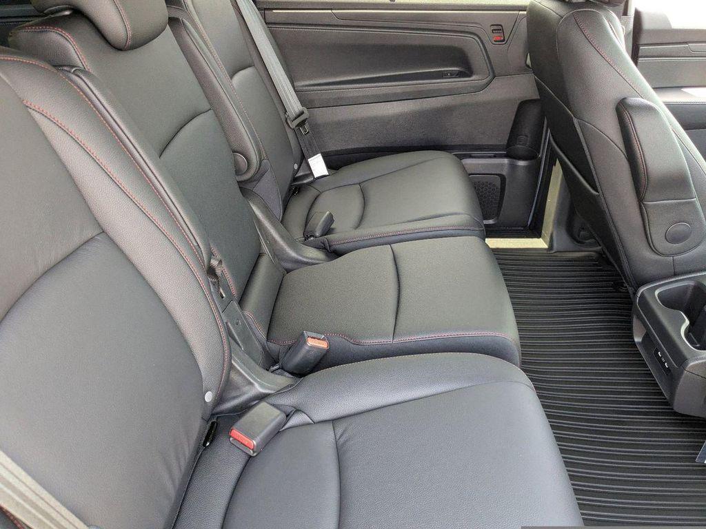 new 2026 Honda Odyssey car, priced at $43,507