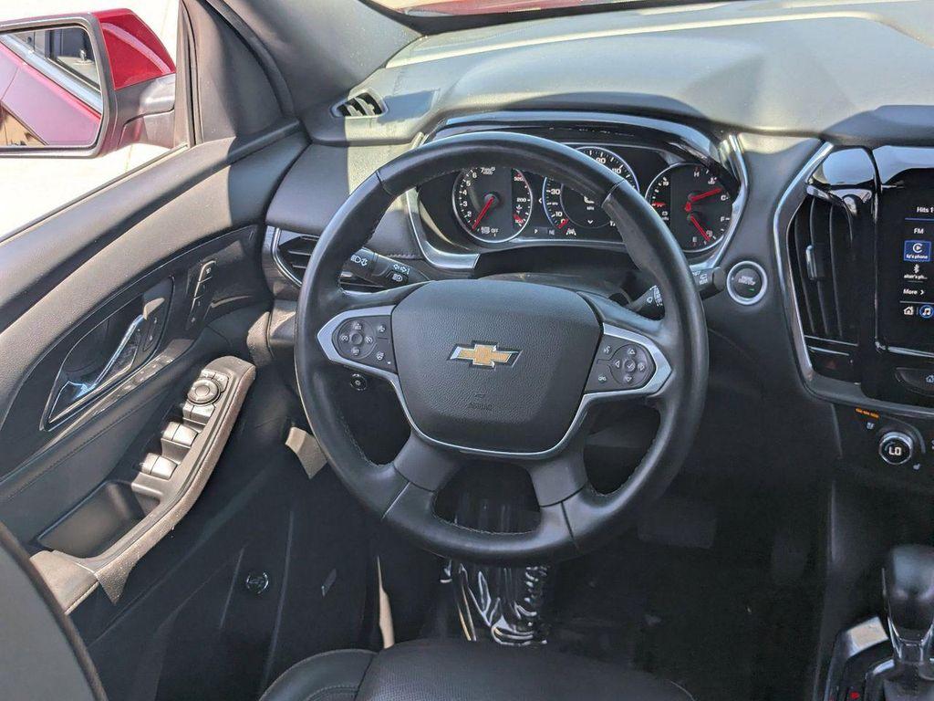 used 2023 Chevrolet Traverse car, priced at $31,619