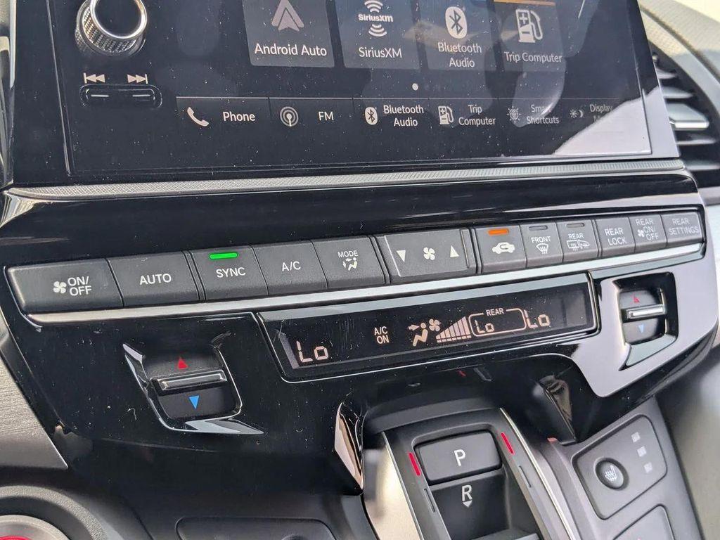 new 2026 Honda Odyssey car, priced at $43,507