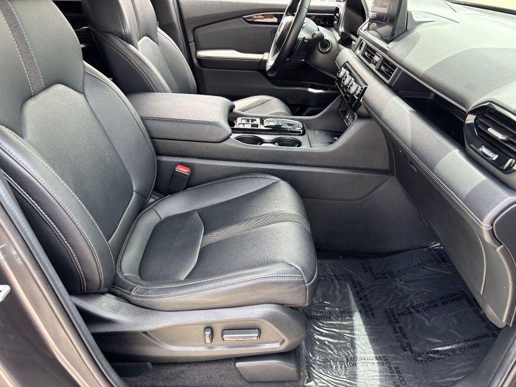 used 2025 Honda Pilot car, priced at $39,963