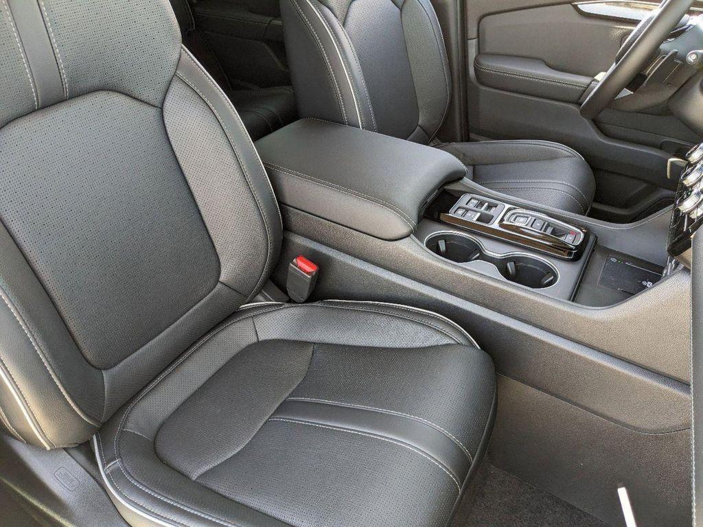 new 2025 Honda Pilot car, priced at $51,137