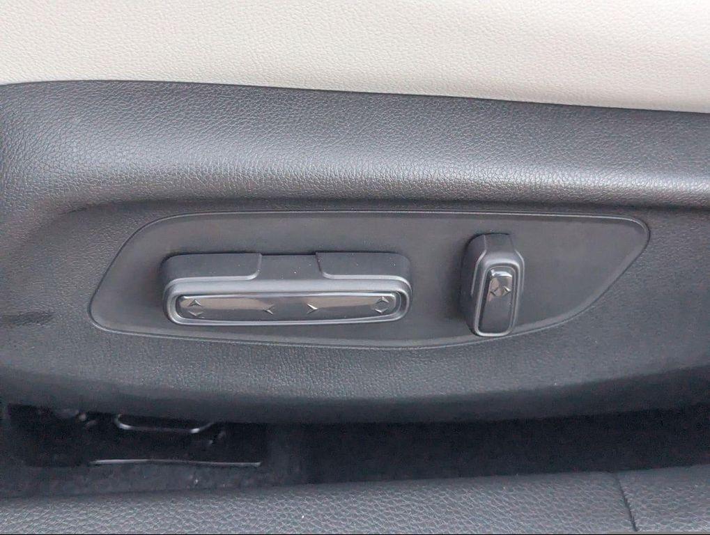 new 2026 Honda Civic Hybrid car, priced at $33,362