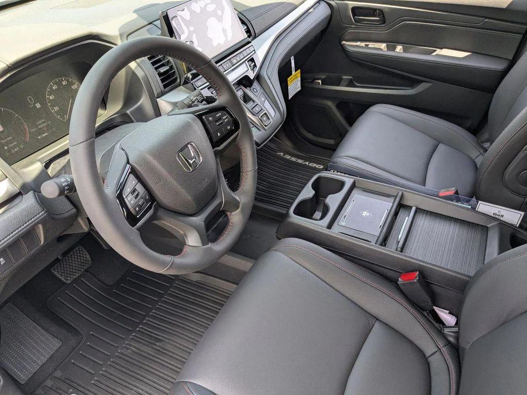 new 2026 Honda Odyssey car, priced at $43,508
