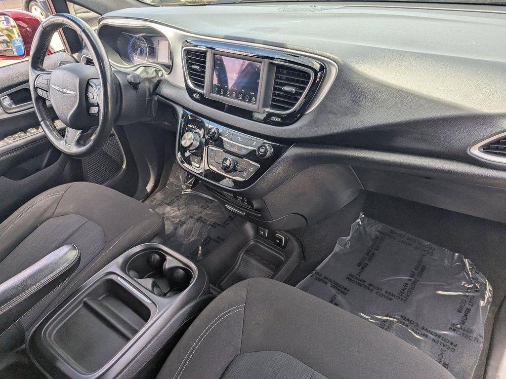 used 2020 Chrysler Pacifica car, priced at $18,268