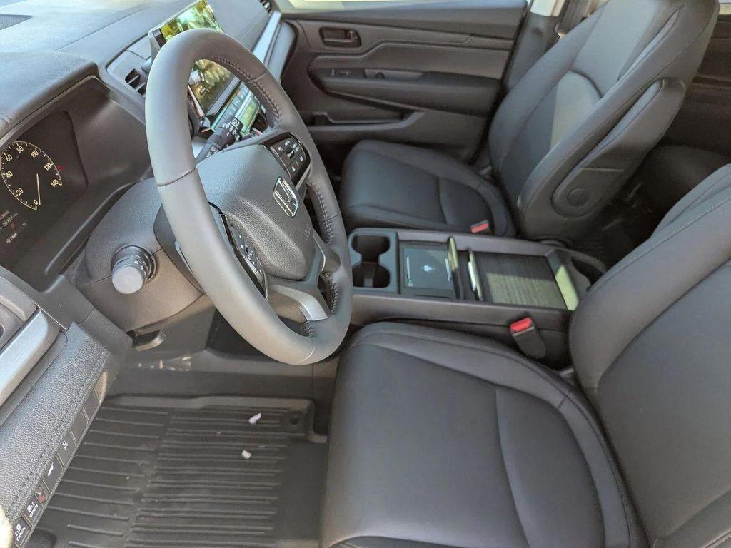 new 2026 Honda Odyssey car, priced at $42,465