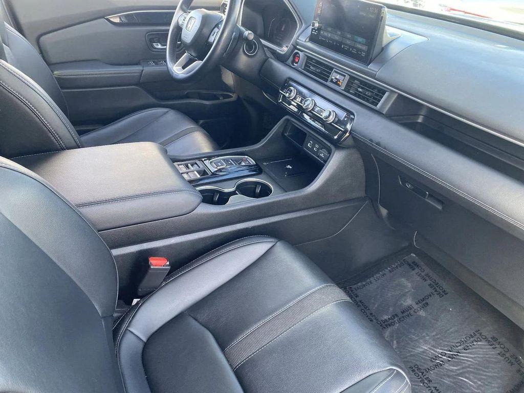 used 2024 Honda Pilot car, priced at $37,790