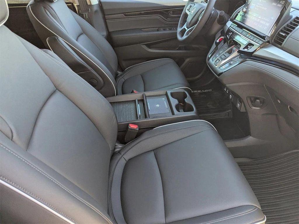 new 2026 Honda Odyssey car, priced at $46,199