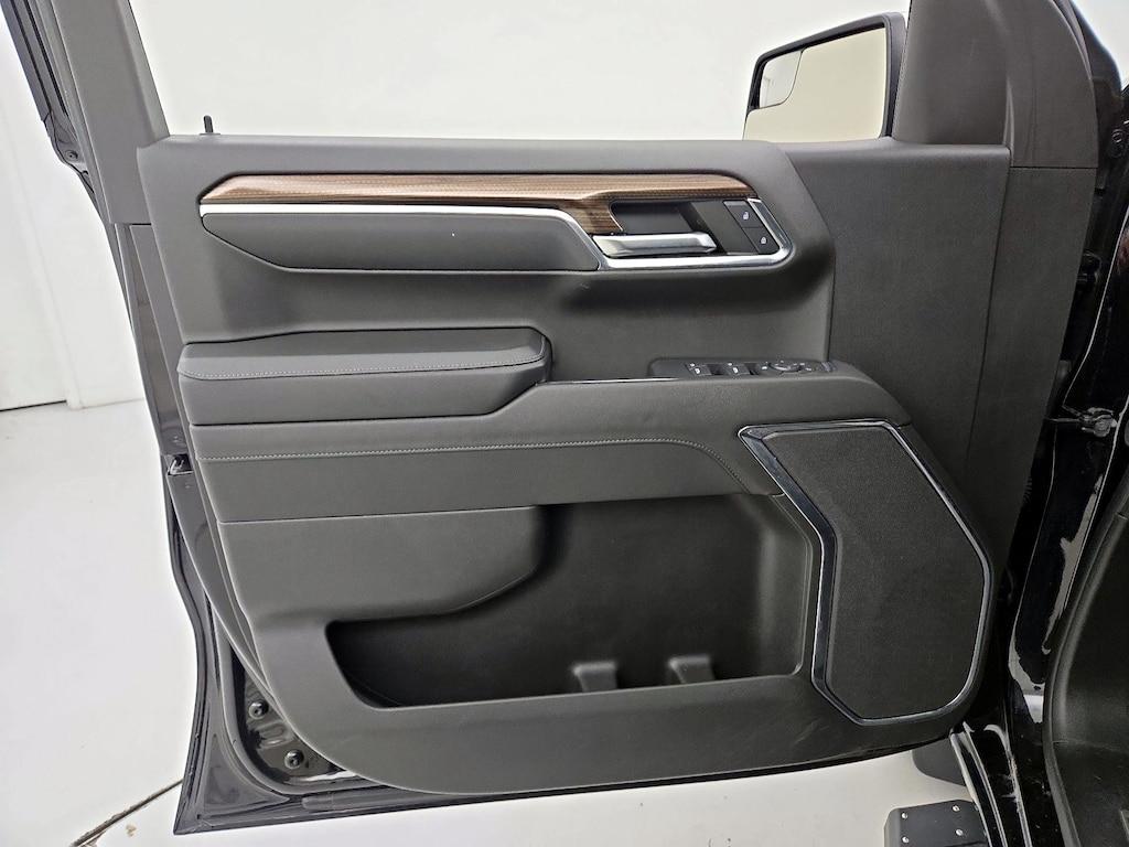 used 2024 Chevrolet Silverado 1500 car, priced at $39,998