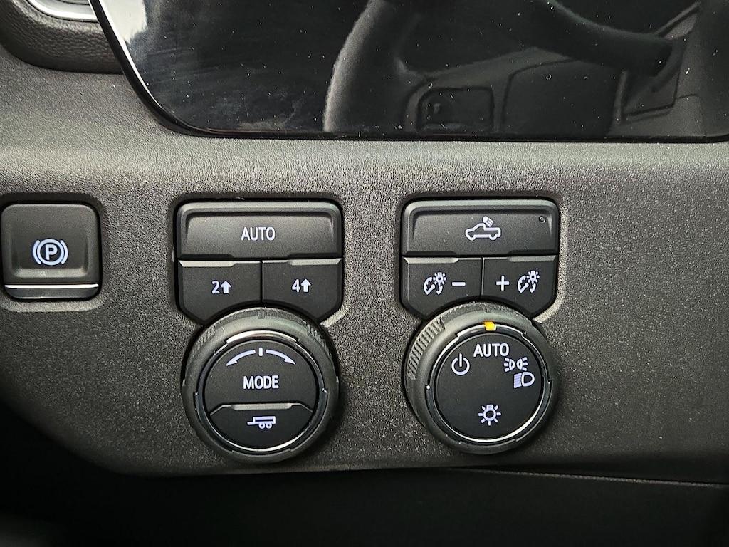 used 2024 Chevrolet Silverado 1500 car, priced at $39,998